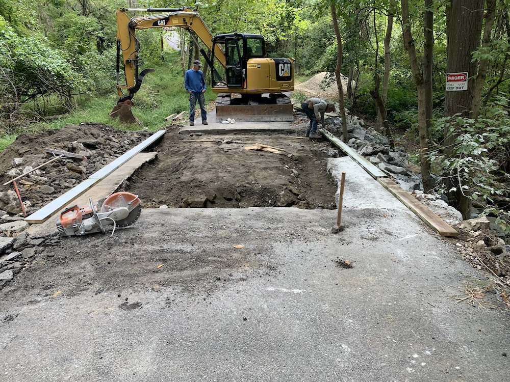 Excavation and formwork for new concrete bridge approaches